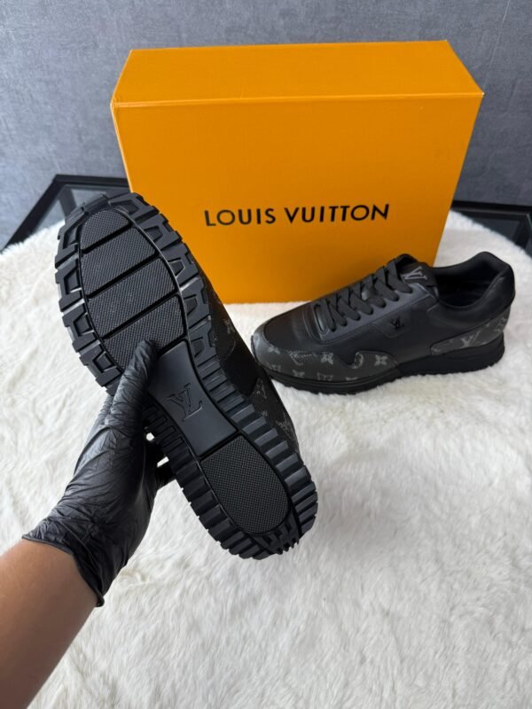 Louis Vuitton Runners Leather / Grey Monogram