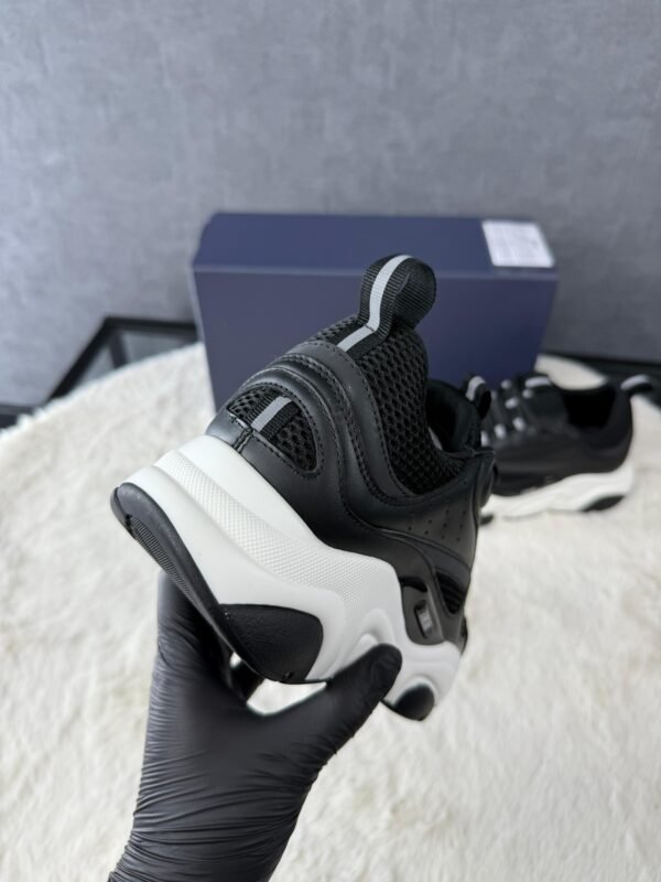 Christian Dior B22 Black White