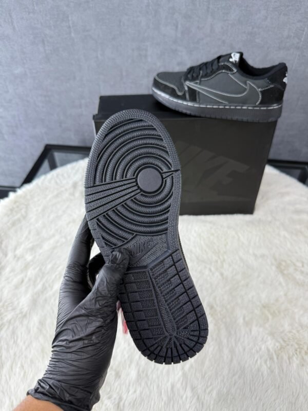 Nike Air Jordan 1 Low Travis Scott Black Phantom