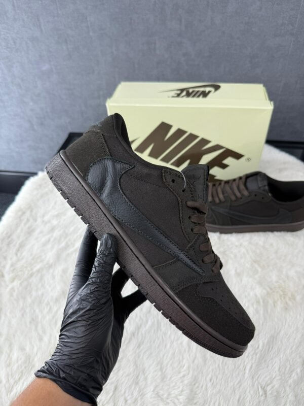 Nike Air Jordan 1 Low Travis Scott Brown Velvet