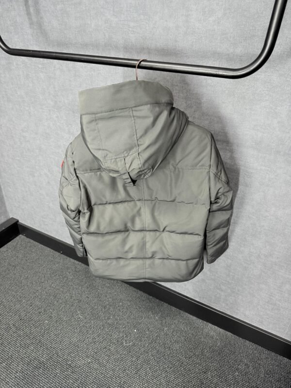 Canada Goose Wyndham Grey, Rode Logo High Quality