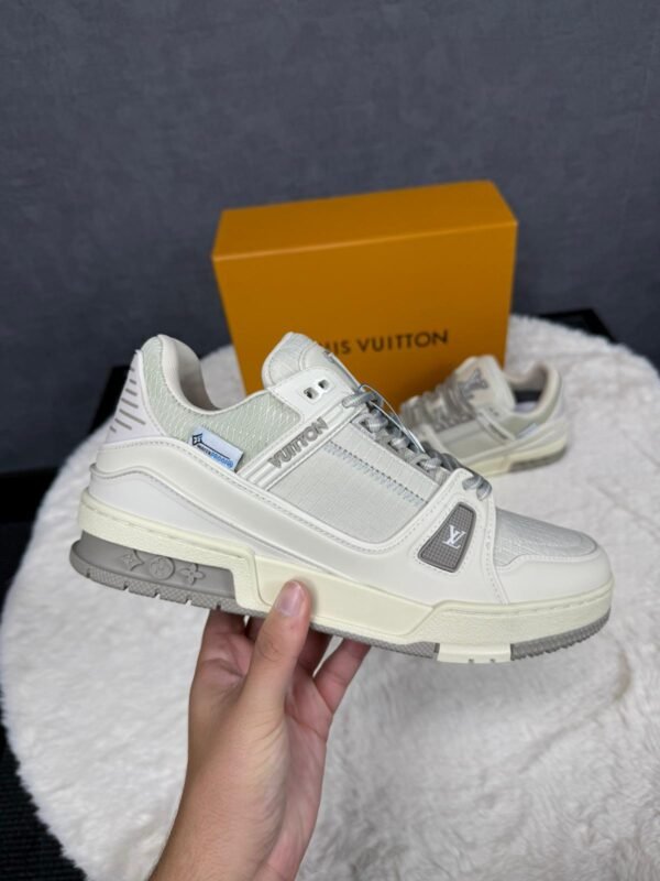 Louis Vuitton Trainers Beige Grey