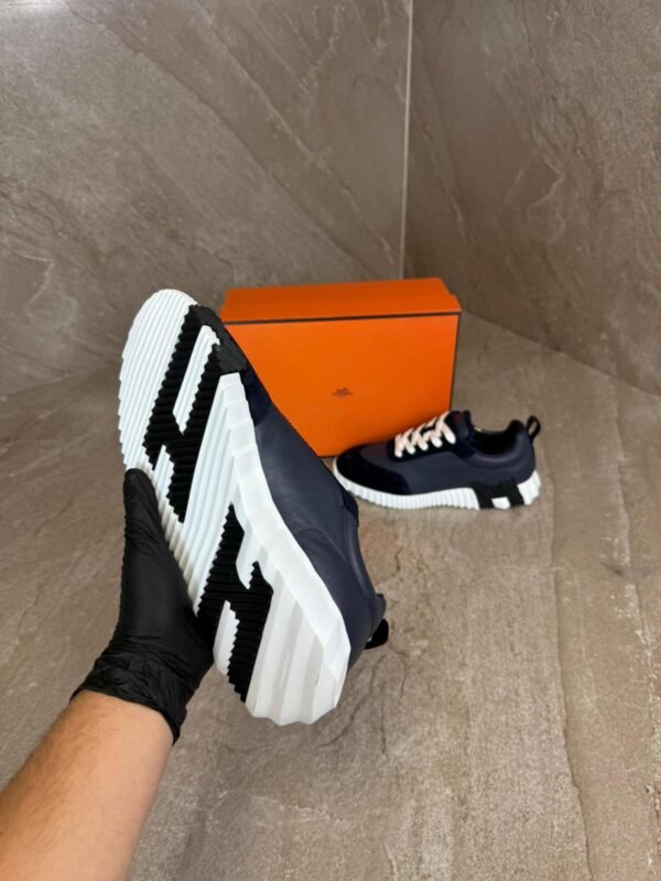 Hermes Bouncing Dark Blue, Black Logo