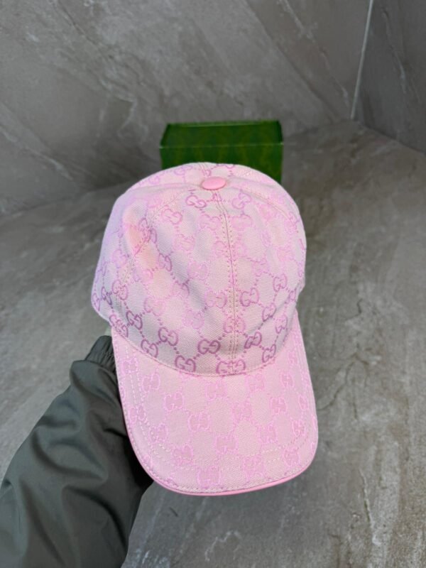 Gucci GG Canvas Baseball Roze