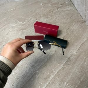 Cartier Black Diamond Cut, Goude Montuur