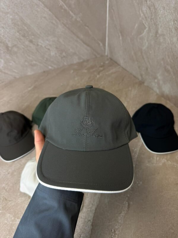 Loro Piana Pet Antraciet