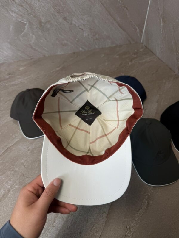 Loro Piana Pet Beige