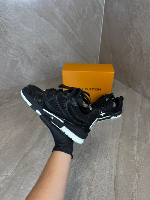 Louis Vuitton Skates Trainers Zwart