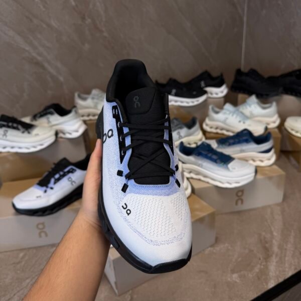 On Cloudtilt Sneaker Light Blue - Black