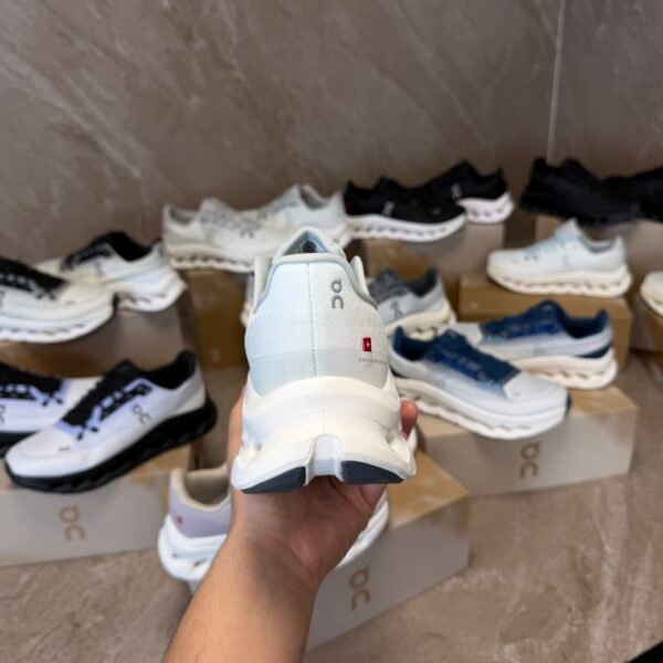 On Cloudtilt Sneaker Light Blue