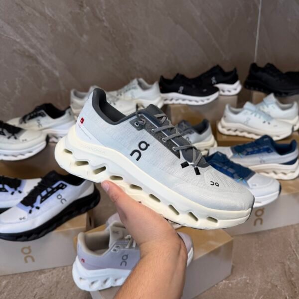 On Cloudtilt Sneaker Mist Grey