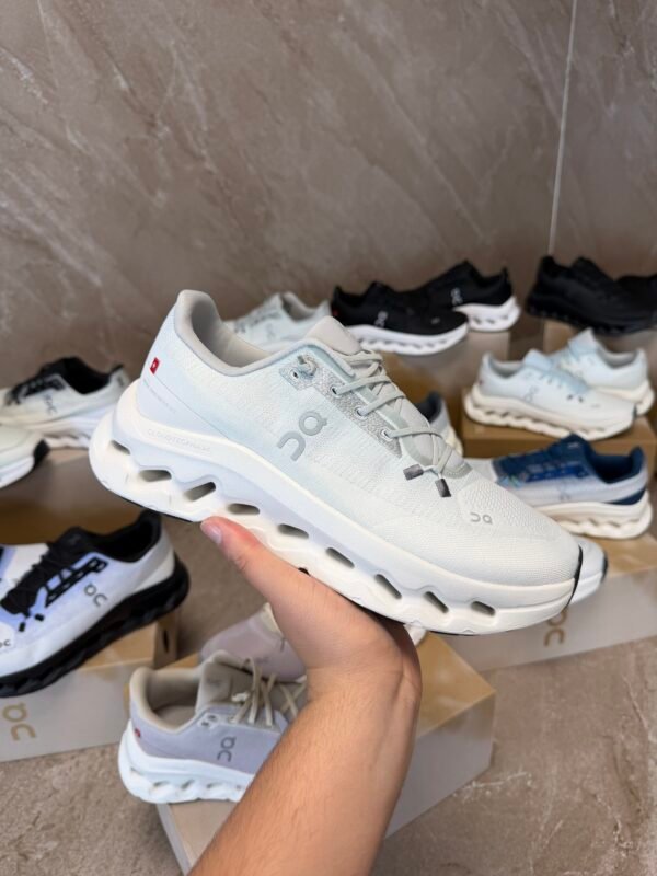 On Cloudtilt Sneaker Light Blue - Grey