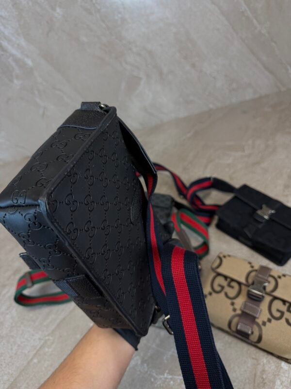 Gucci Mini Messenger Bag Black