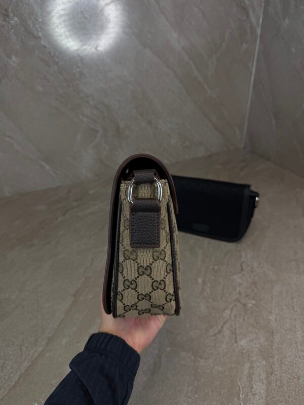 Gucci Messenger Crossbody Bag Beige