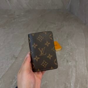 Louis Vuitton Enveloppe Carte De Visite Card Holder