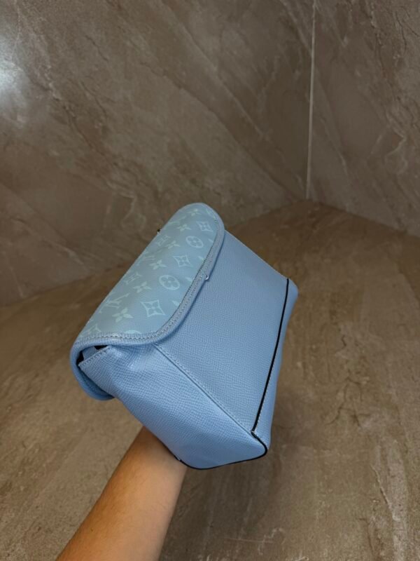 Louis Vuitton Pulse Wearable Wallet Sky Blue