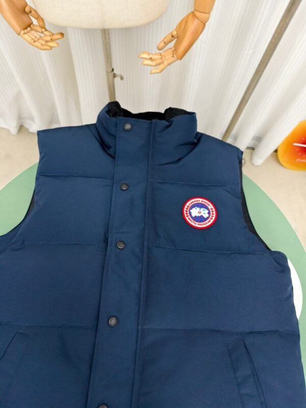 Canada Goose Bodywarmer Blue Red Logo High Quality, Ganzendons vulling