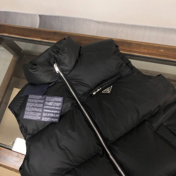Prada Black Bodywarmer High Quality Ganzendons