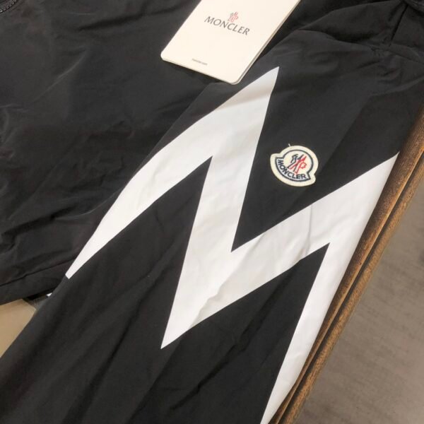 Moncler Fetuque Black Jacket High Quality + NFC