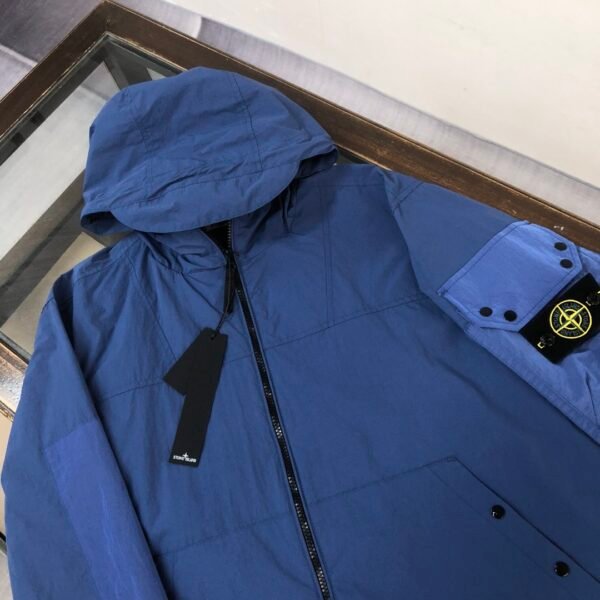 Stone Island Windbreker Blue High Quality