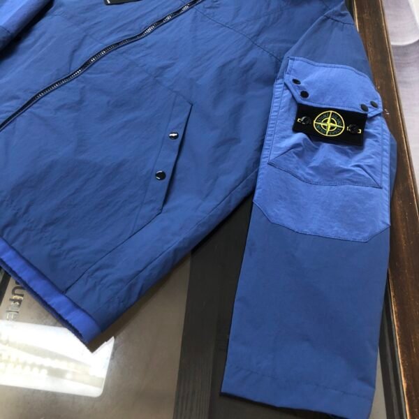 Stone Island Windbreker Blue High Quality