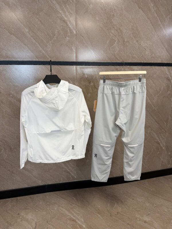 On Running Core Trainingspak White