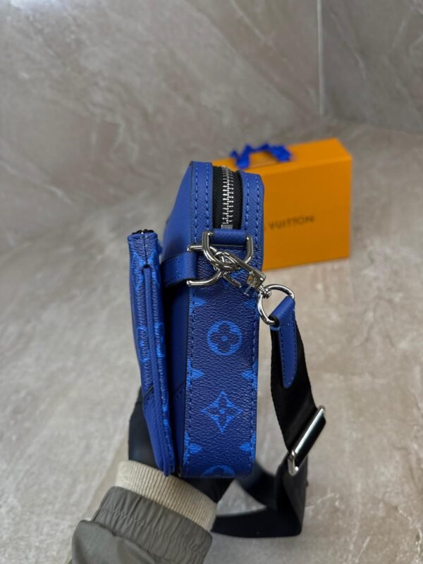 Louis Vuitton Trio Messenger Cobalt Blue