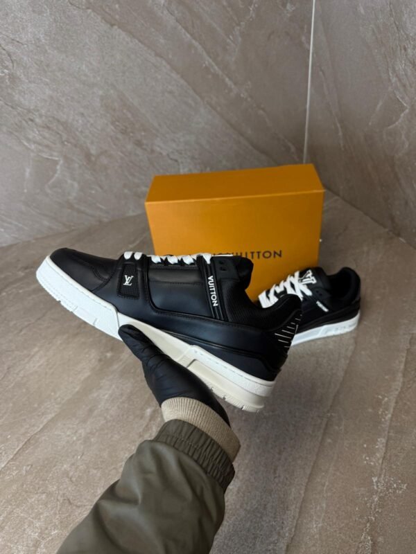 Louis Vuitton Trainer Sneaker Black & White