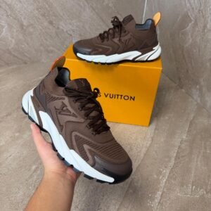 Louis Vuitton Tatic Brown