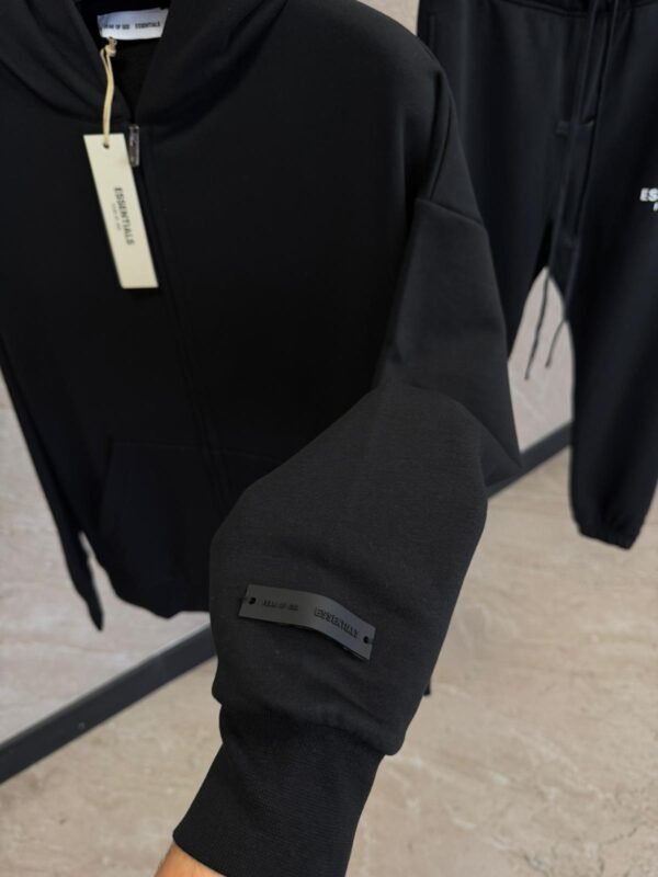 Essential Tracksuit met Rits Black
