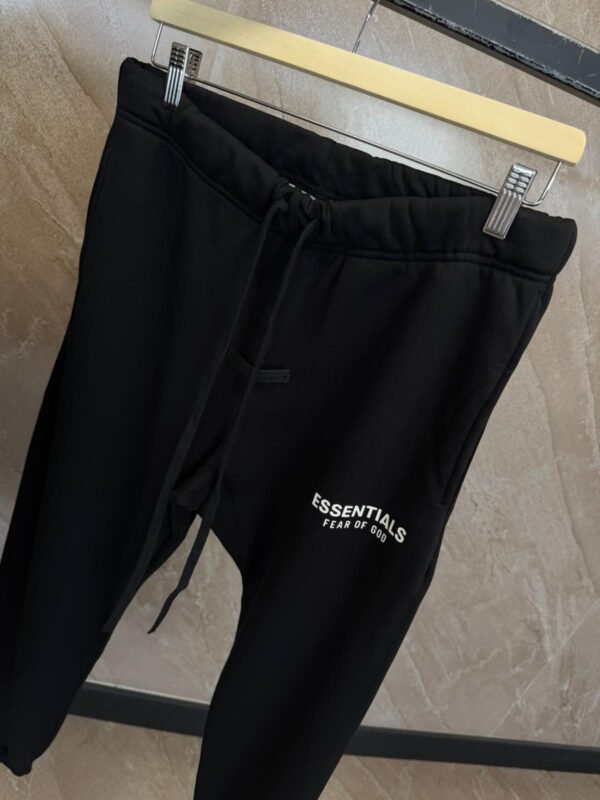 Essential Tracksuit met Rits Black