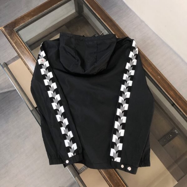 Moncler Moyse Nylon Jacket Black High Quality + NFC