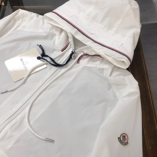 Moncler Mira White, High Quality + NFC