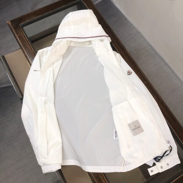 Moncler Mira White, High Quality + NFC