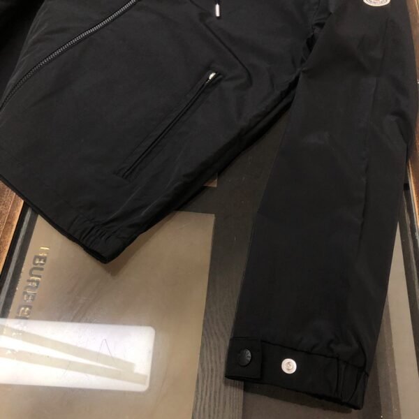 Moncler Mira Black, High Quality + NFC