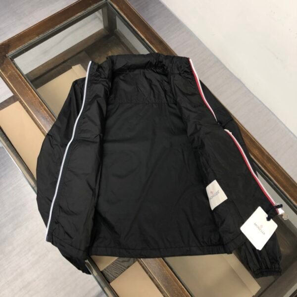Moncler Keralle Giubbotto Black Moncler Jacket High Quality + NFC