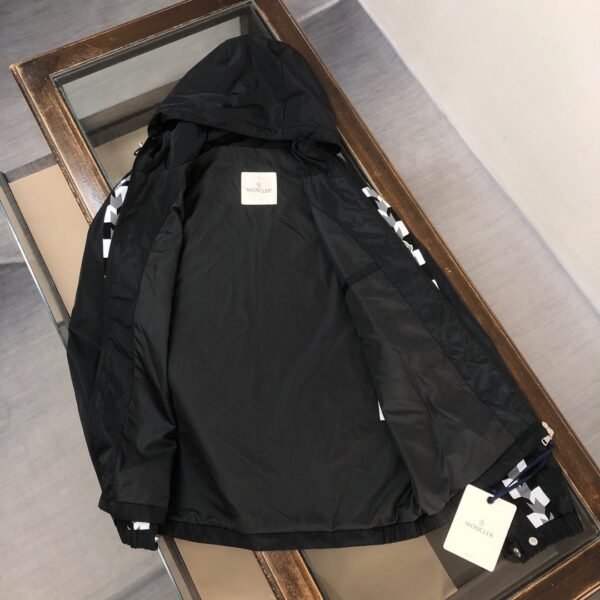 Moncler Moyse Nylon Jacket Black High Quality + NFC