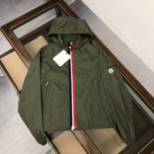 Moncler Keralle Giubbotto Green Moncler Jacket High Quality + NFC