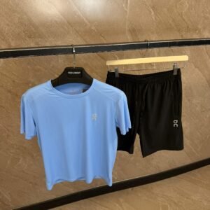 On Running Core Zomerset Light Blue