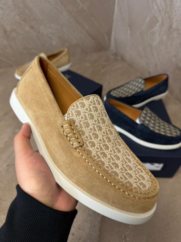 Christian Dior Instappers Beige