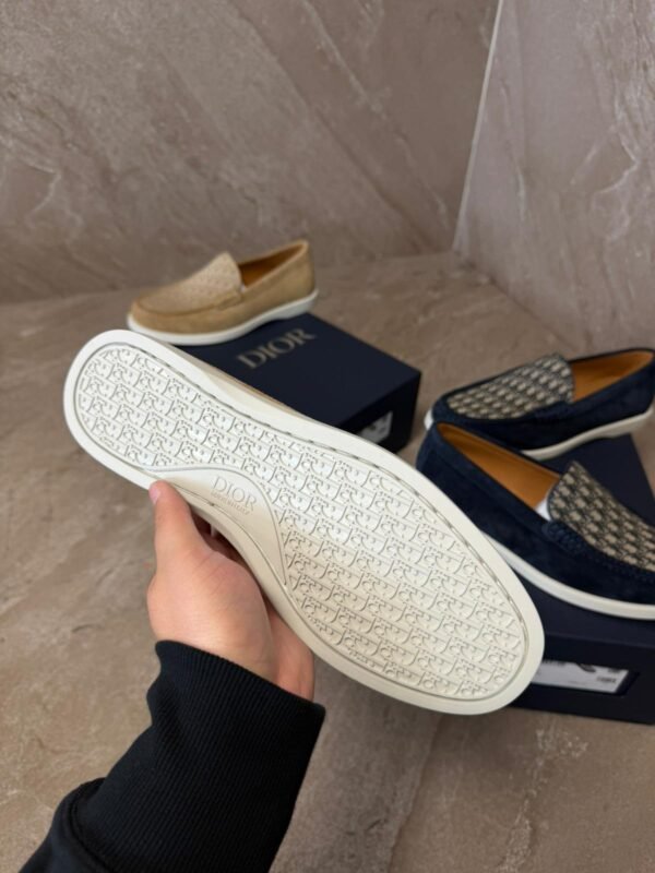 Christian Dior Instappers Beige
