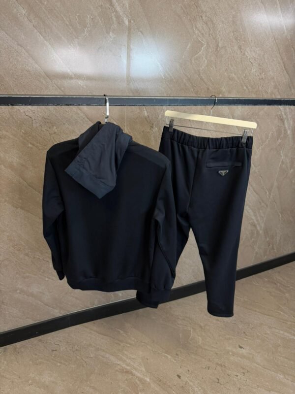 Prada Trainingspak Navy Blauw
