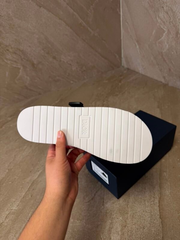 Christian Dior Alpha Black White