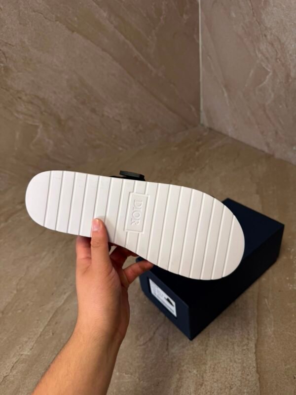 Christian Dior Alpha Black White 2