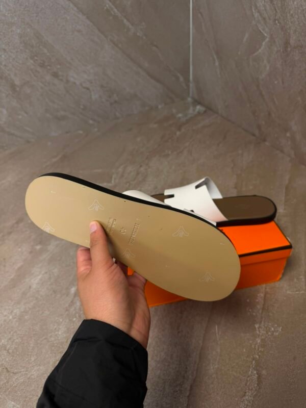 Hermes Izmir Suede White Slippers