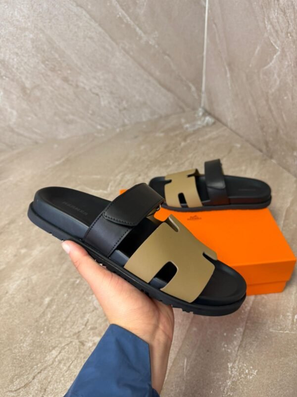 Hermes Chypre Brown / Black Sandals