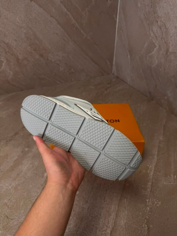 Louis Vuitton Classic Sneaker Grey-Blue
