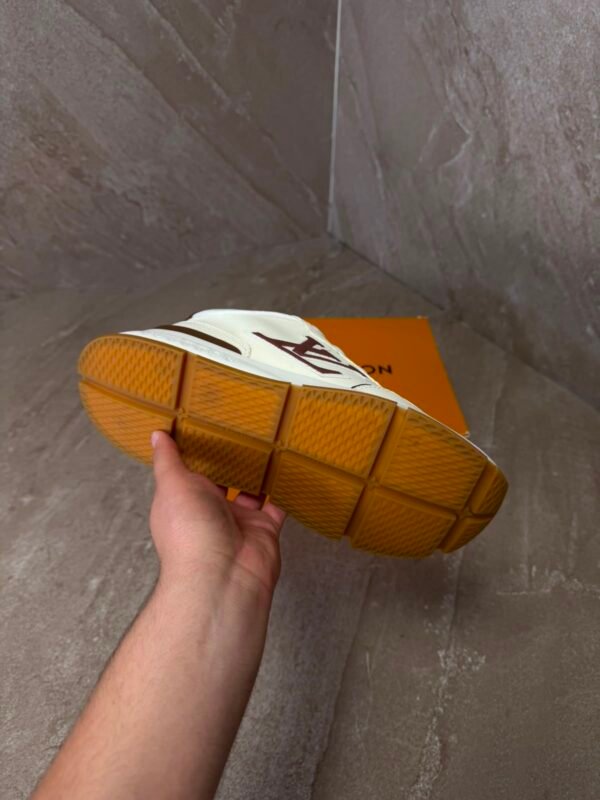 Louis Vuitton Classic White Brown