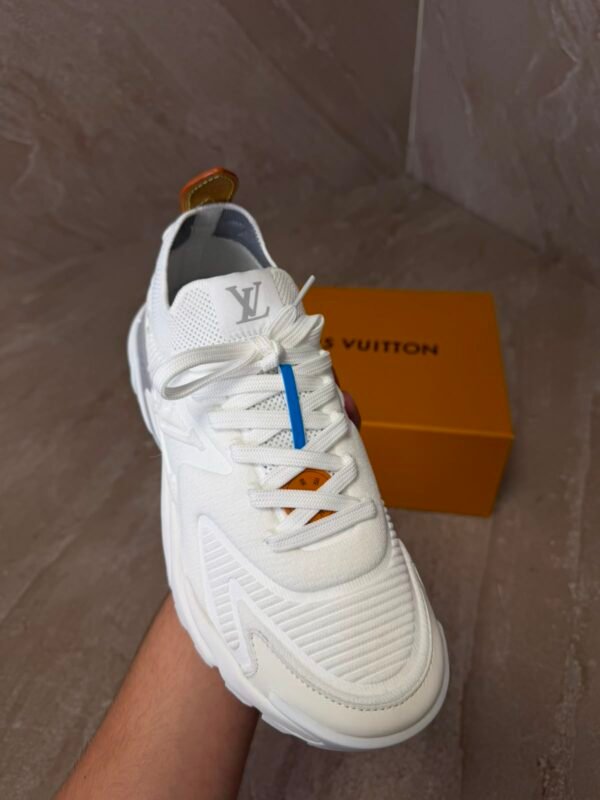 Louis Vuitton Tatic White