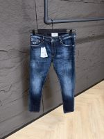 Ami Blue Jeans